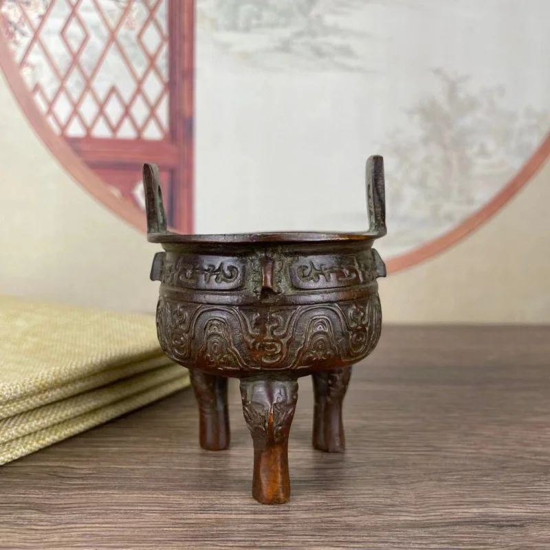 

Antique Style Copper Incense Burner Wholesale Antique Western Zhou Dynasty Tripod Surface Animal Pattern Incense Burner Home Dec