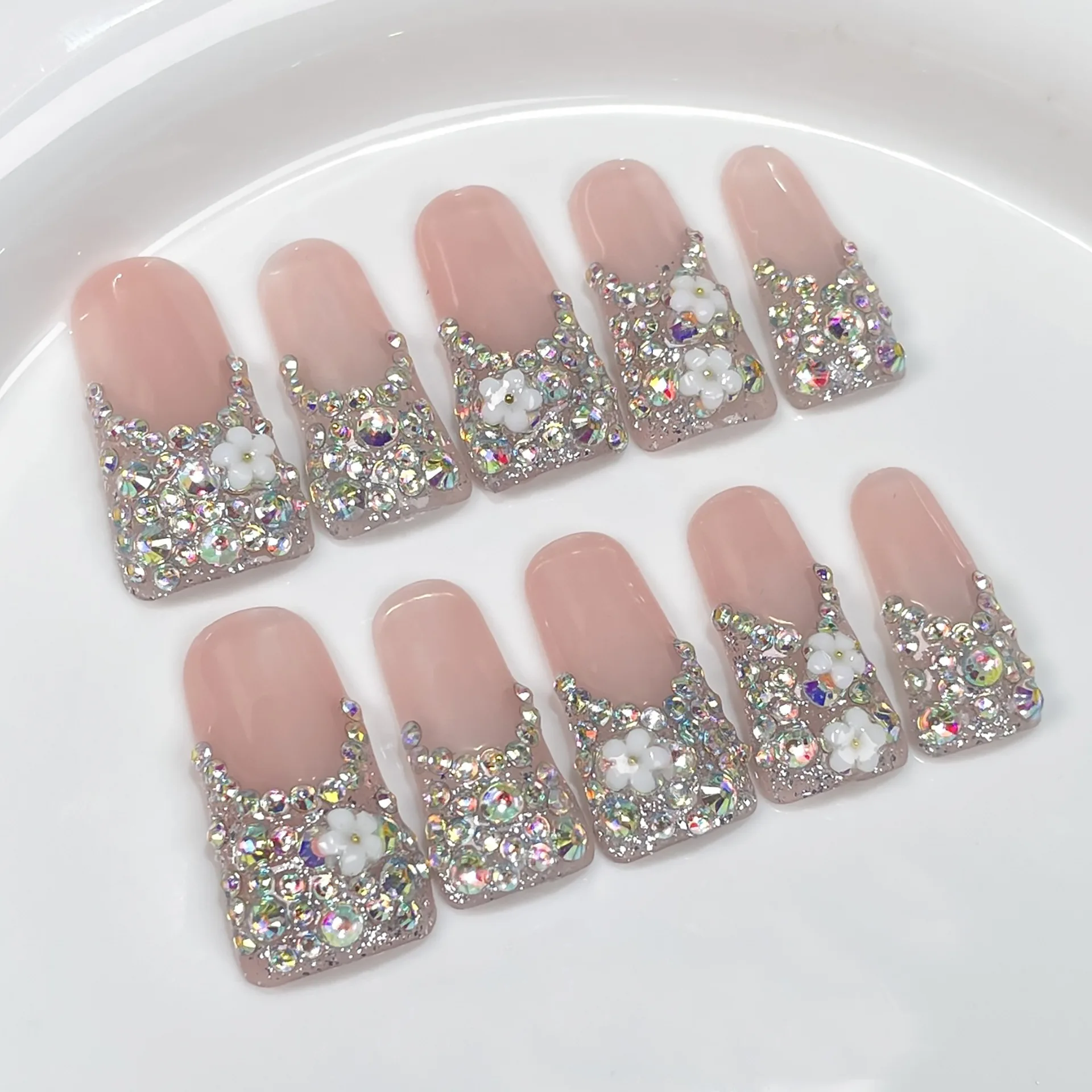 10 個フルフラッシュラインストーンプレス爪きらめくカラフルなショートカモノハシ手作り付け爪甘いクールスパイシーガール偽爪