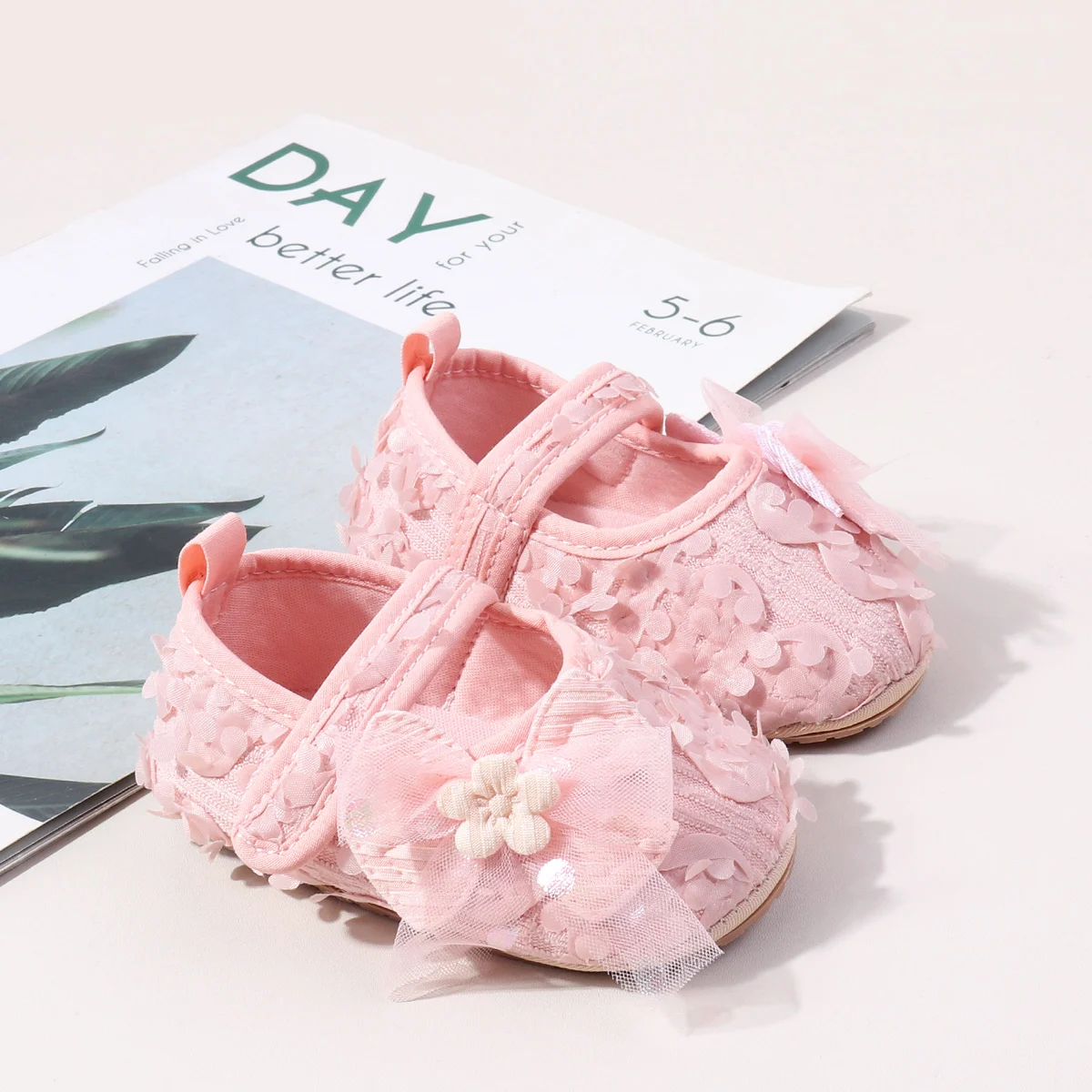 ربيع جديد تصميم الوليد طفلة جميلة زهرة الجنية الأميرة عادية مكافحة زلق الأولى المشي حذاء طفل صغير