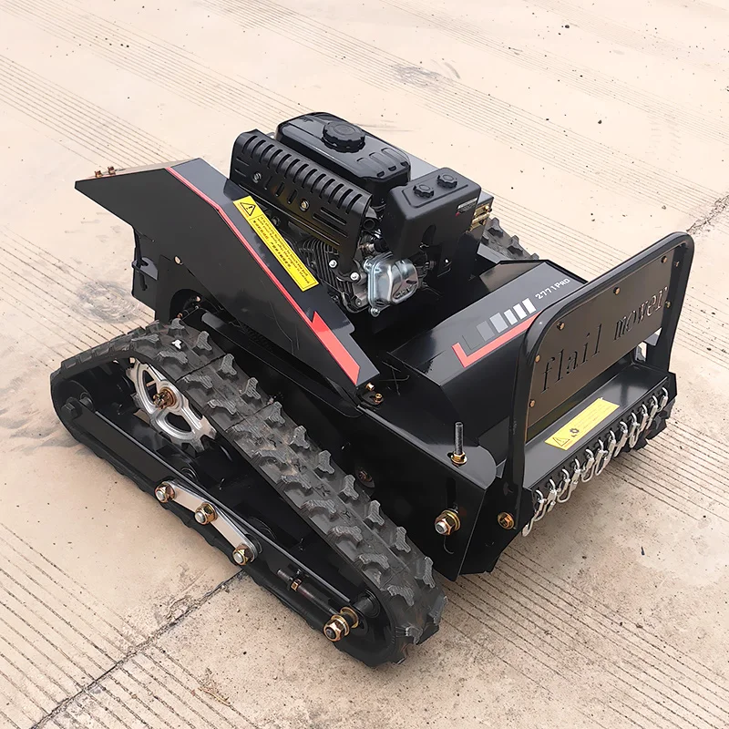 맞춤형 원격 제어 잔디 깎는 기계. 각 기계는 작업 폭 50cm로 농장 및 정원에서 적합합니다.