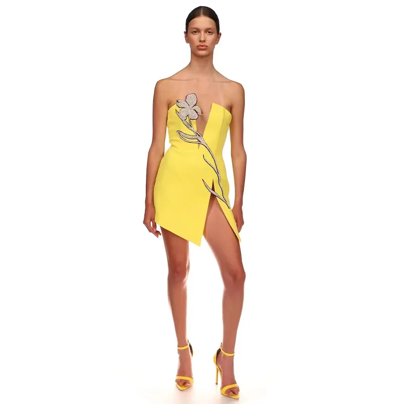 

2024 New Rayon Bandage Fashion Nightclub Celebrate Birthday Dress New Yellow White Women's Off Shoulder Sexy Bodycon Mini Dress