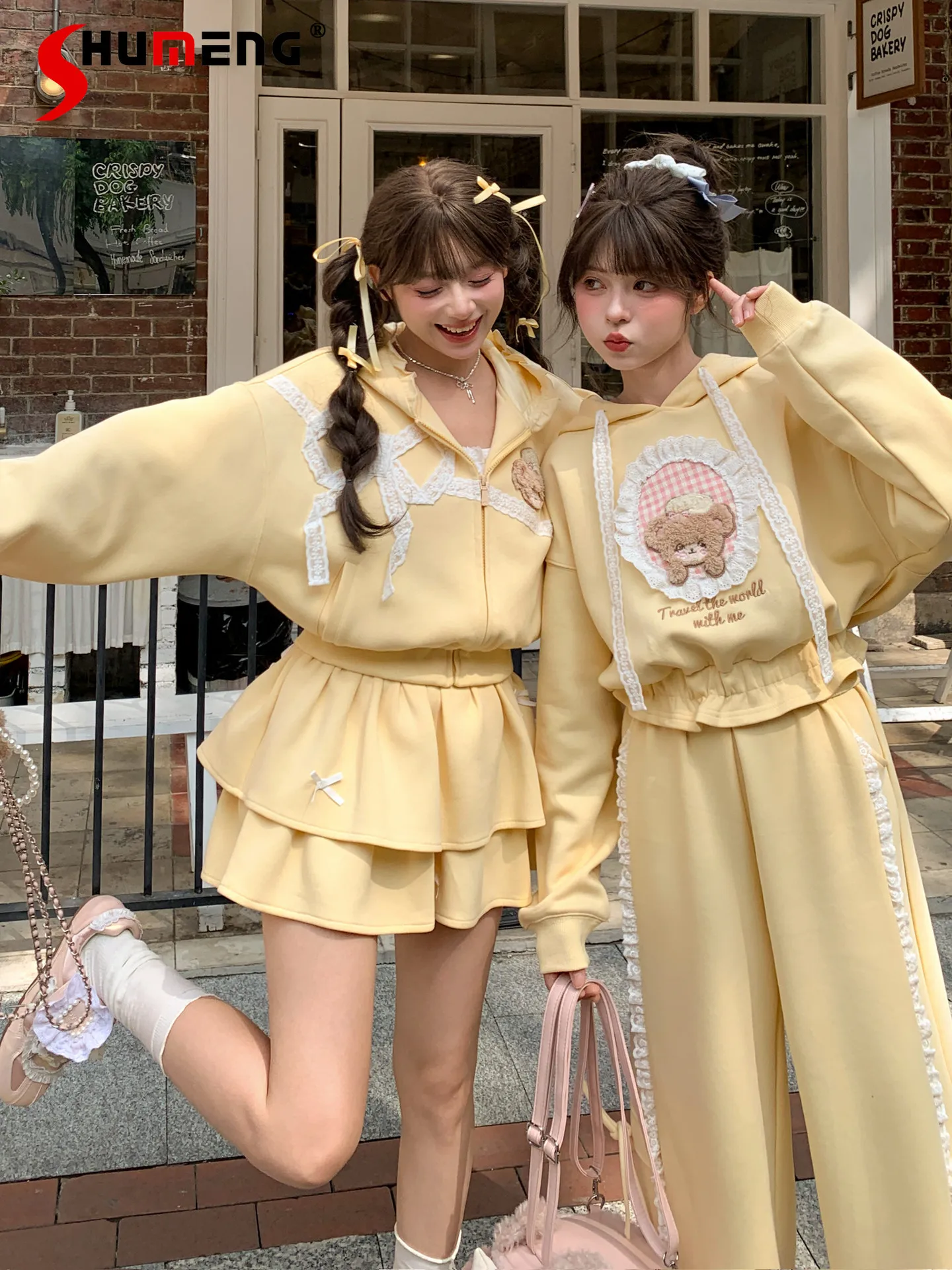 

Korean Style Sweet Girl's Lace Patchwork Short Jackets Bear Embroidery Loose Versatile Hooded Sweatshirt for Women Spring 2026