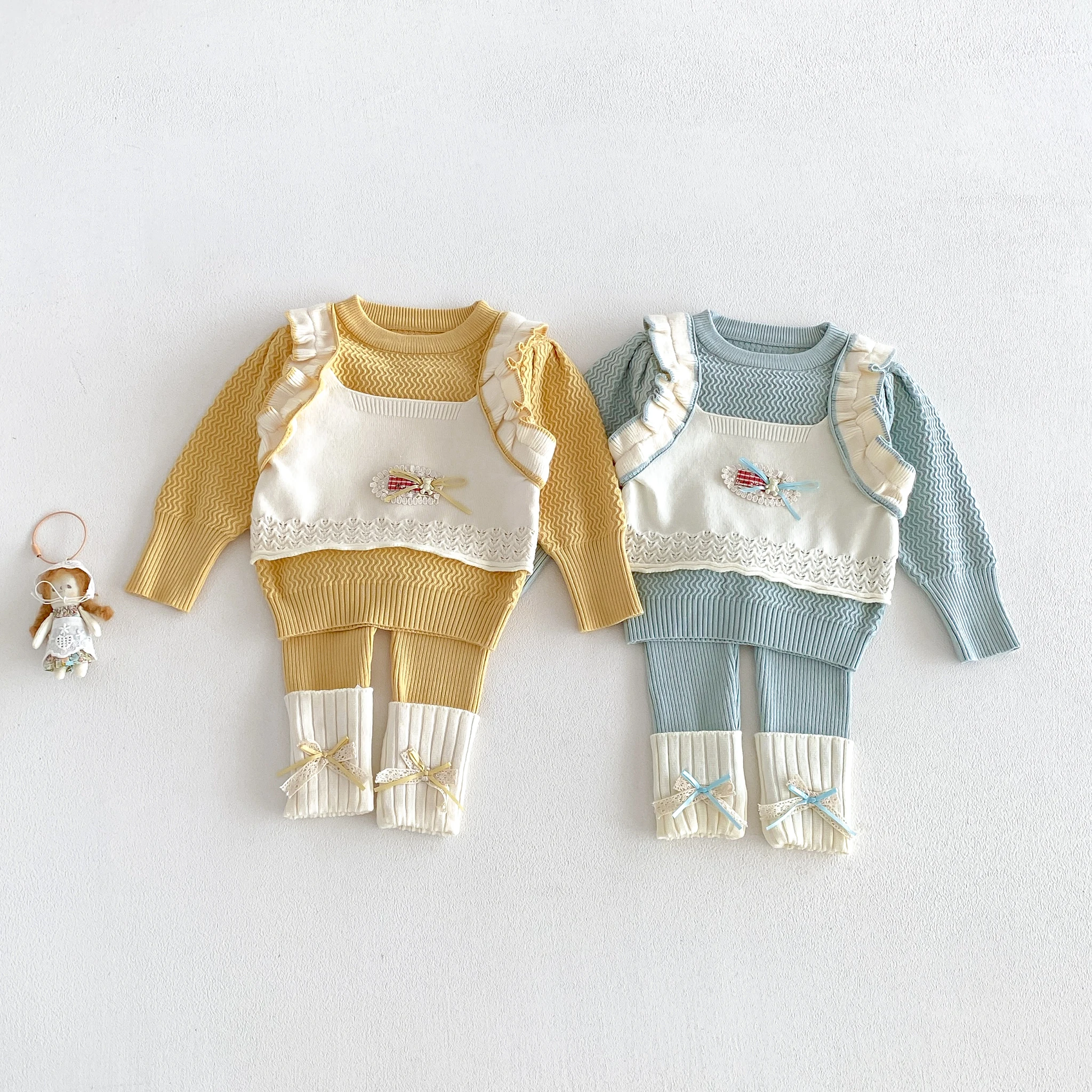 Winter/Autumn baby Girls' Warm Top and Bottom Set with Knitted Sweaters as Base Layer and Pants - Korean Style Two-Piece Set
