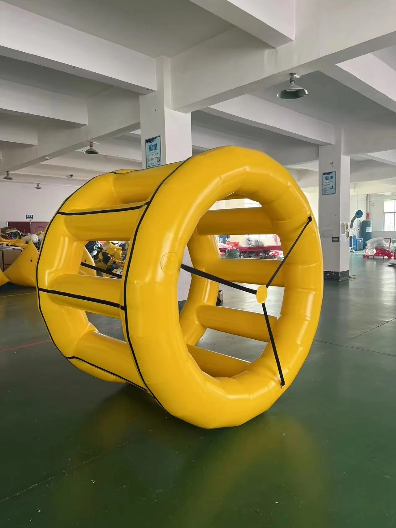 Magic Wheel, 0.9mm PVC Inflatable Water Roller for Sale