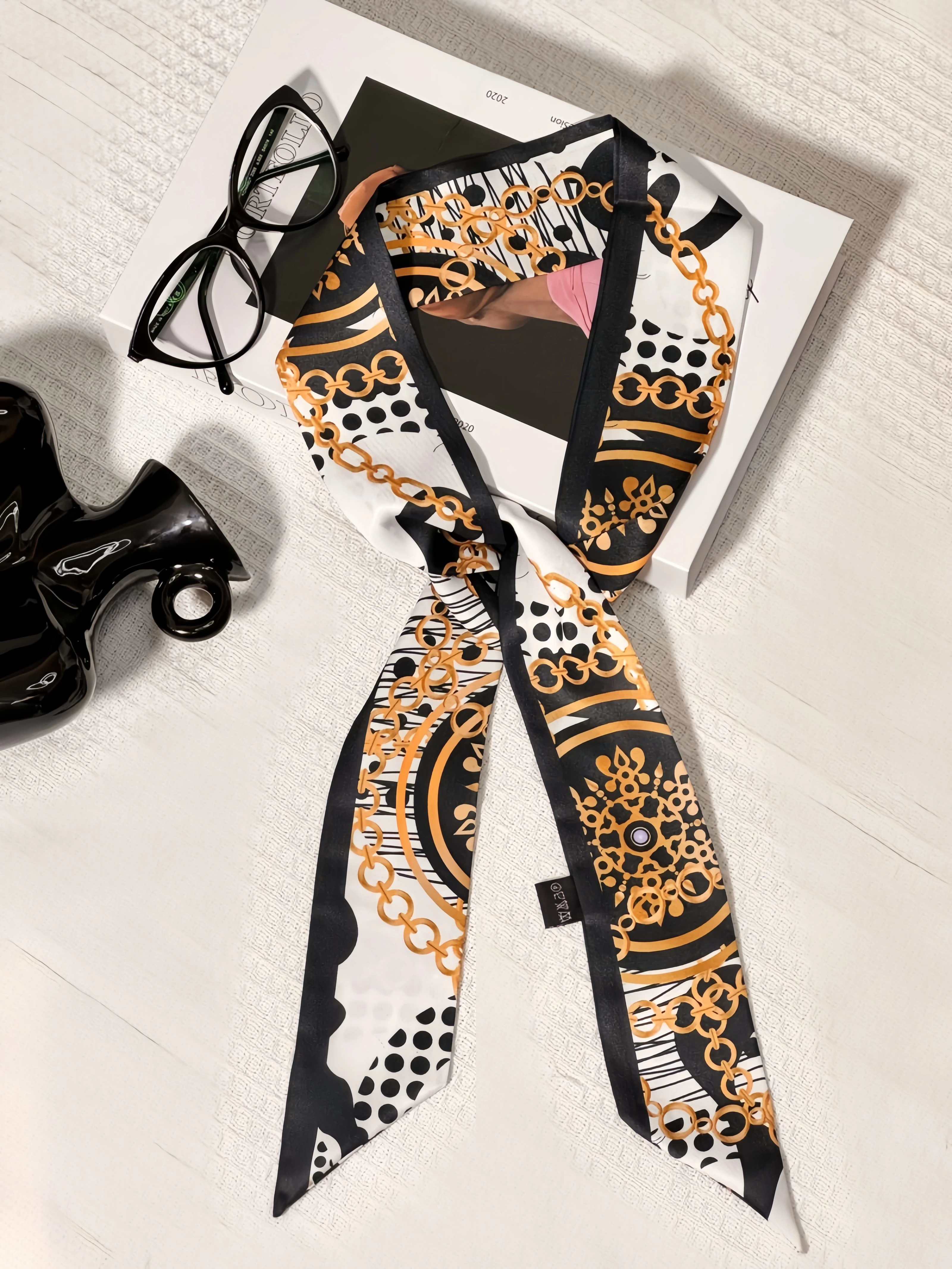 جديد فاخر العلامة التجارية مصمم الأوشحة للنساء موضة جديدة الأوشحة الحريرية رئيس الرقبة التفاف أفكار هدايا الزفاف أفضل بائع