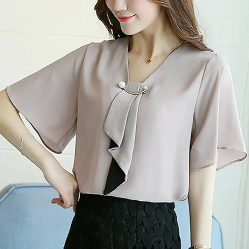 

GELITAYIN Fashion Loose Casual Chiffon Shirt Women Short Sleeve Elegant Solid Blouse Woman V-neck White Tops For Women Summer Bl