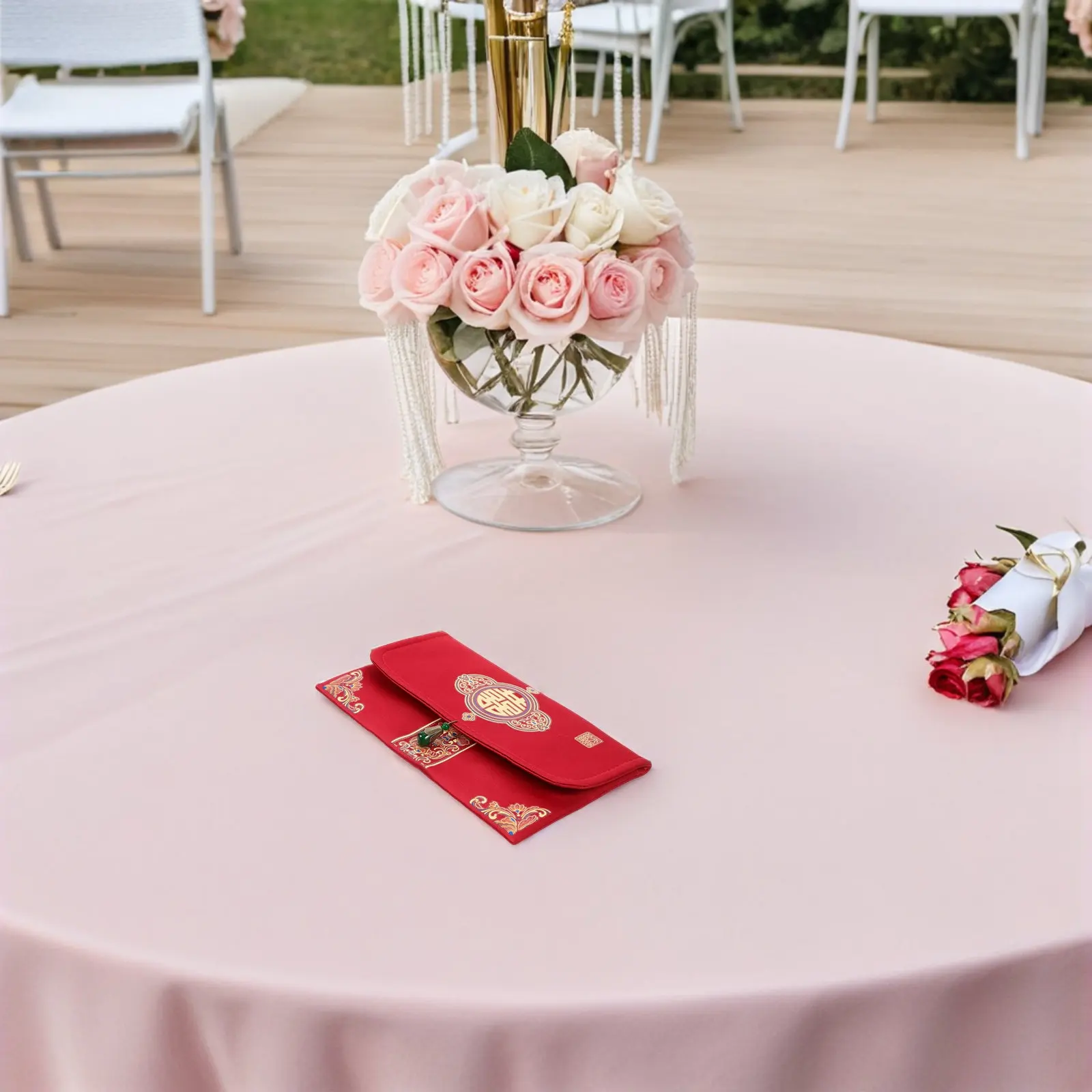 

2Pcs Wedding Red Envelopes Fabric Chinese Brocade Design Sturdy Cash Envelope for Wedding Blessing Money Gift Ceremony