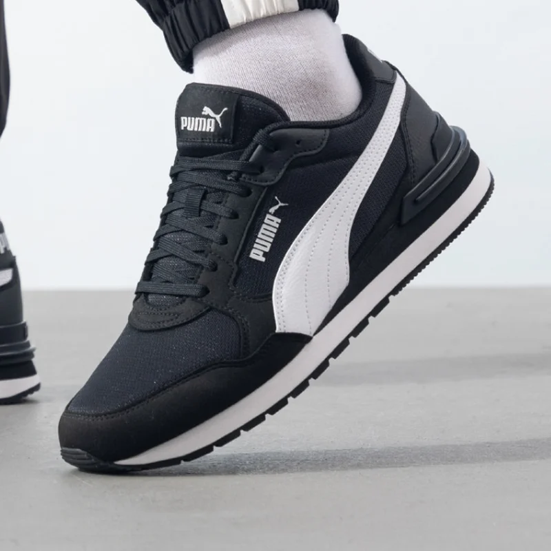 PUMA Unisex ST Runner v4 Mesh Lightweight Casual Sneakers 399666-01