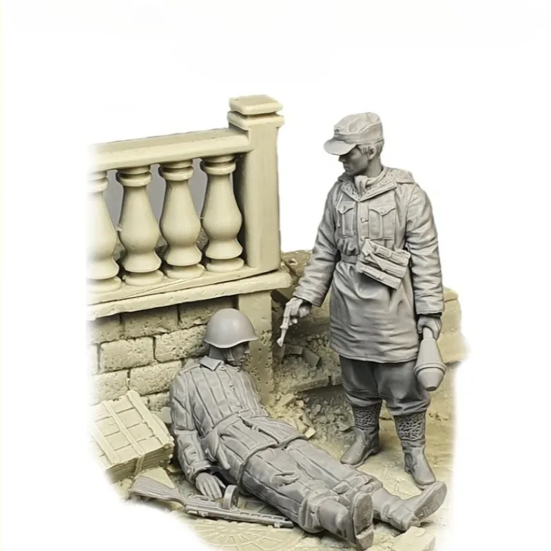 

1/35 Scale Resin Figure Assembly Model Kit Historical Military Miniatures 2 Soldiers Unassembled Unpainted Diorama Toys 1336X