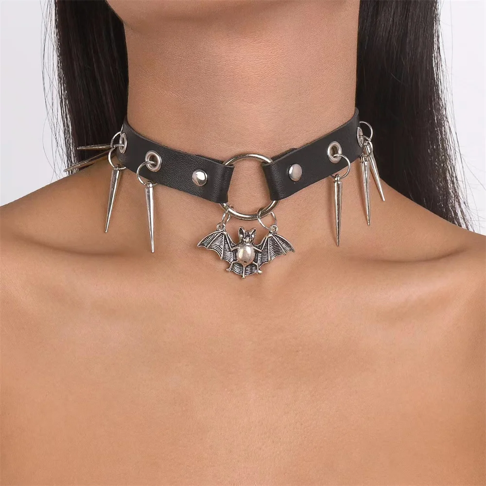 2024 New Gothic PU Leather Spike Bat Choker Necklace For Women Collar Punk Black Strap Cosplay Chocker Necklace Pendant Jewelry
