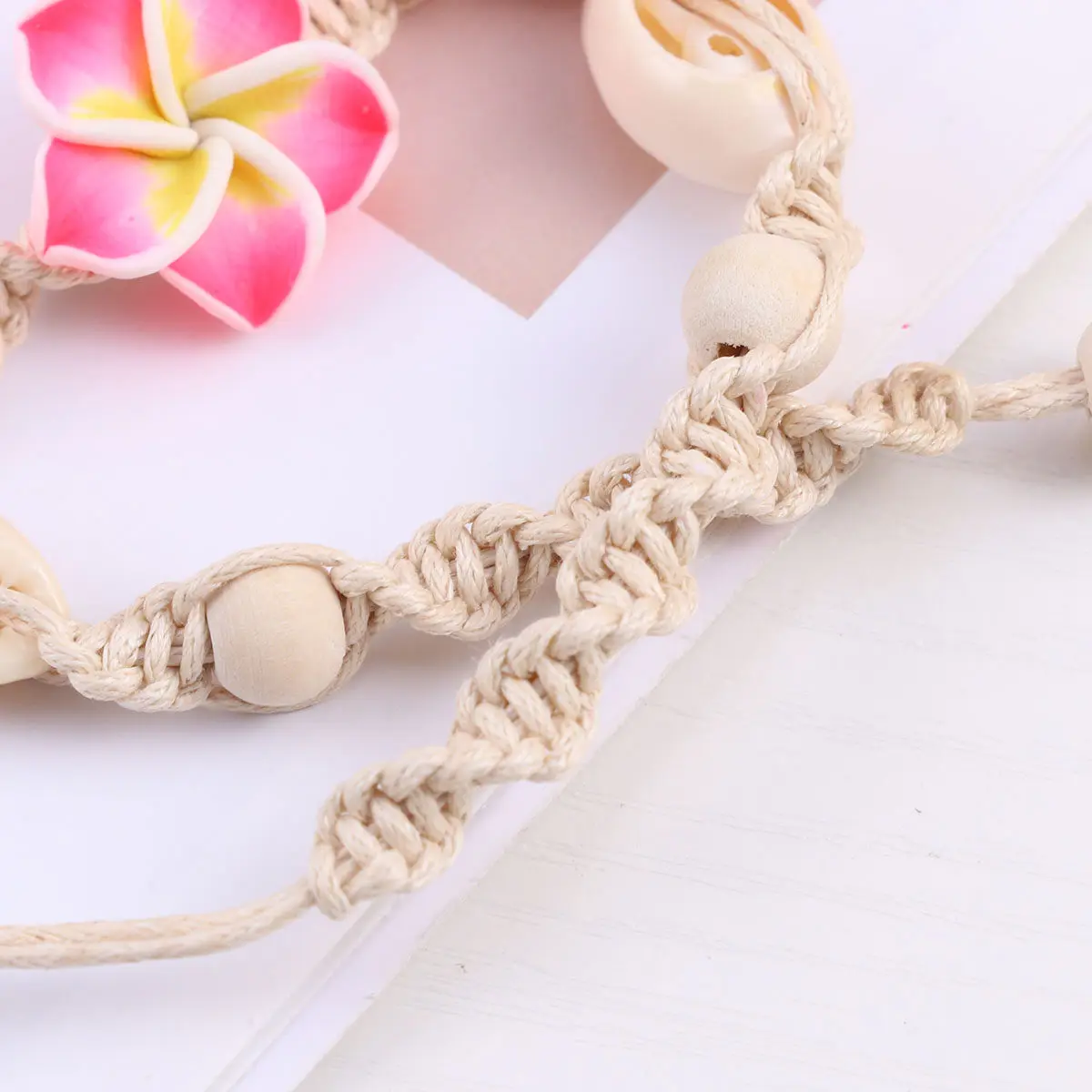 Beach Style Flower Anklet Small Red Adjustable Beaded Pendant Bracelet Women Sandal Bracelet for Wedding Party Dancing Beach