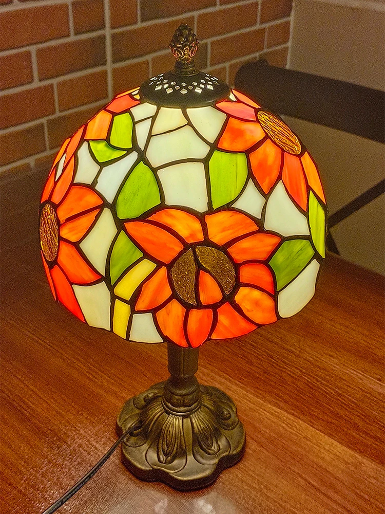 Vintage Tiffany-Style Stained Glass Table Lamp 2