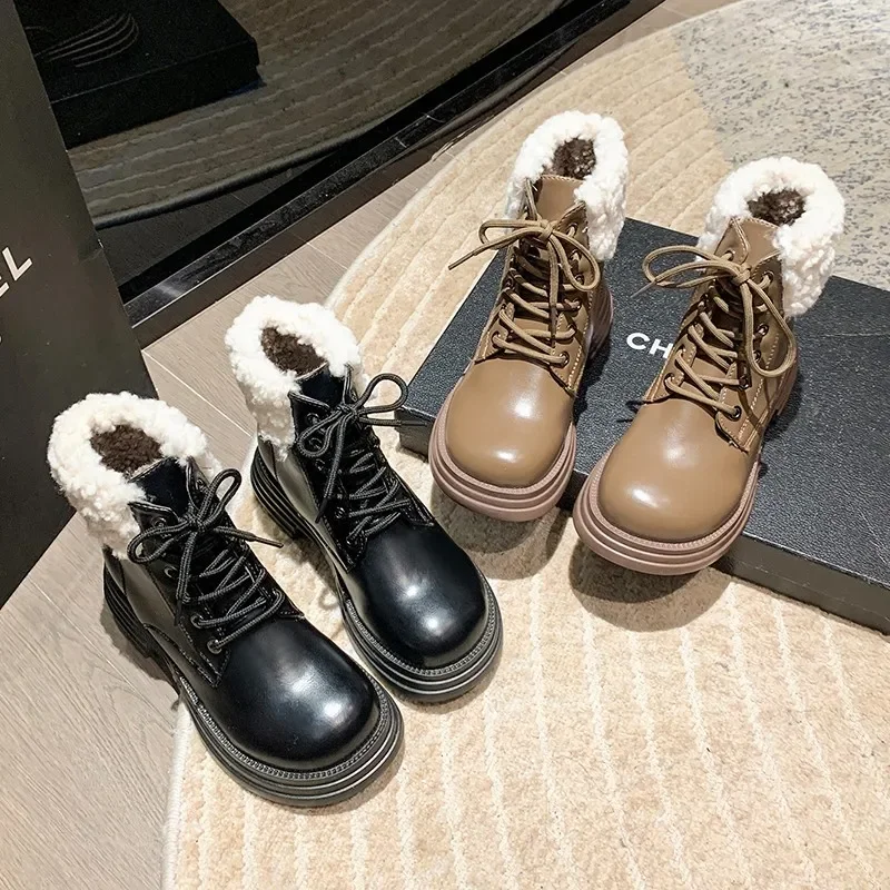 NEW Women's 2024 Autumn/Winter New Thick Bottom Round Head Velvet Thermal Locomotive Women's Boots with Fur Flapped Short Boots