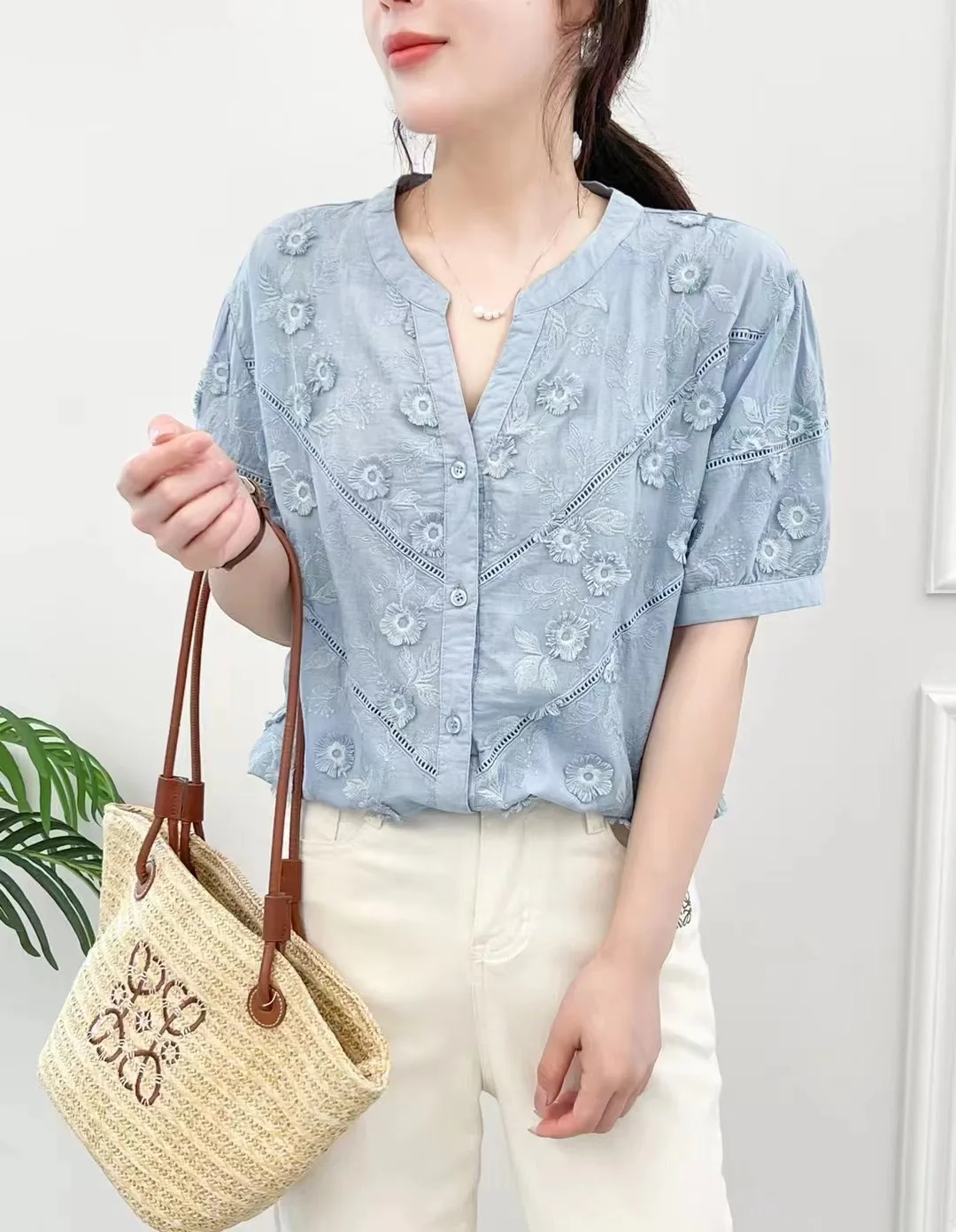 New Spring Cotton Shirts Embroidery Women Short Sleeve Floral Single Breasted Tops Girl Loose Blouses 2024 Summer T44375QM