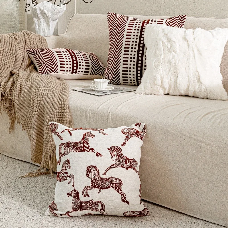 French Retro Red Faux Cashmere Jacquard Decorative Cushion Cover Classic Luxury Horse Geometry Pillowcase for Sofa Home Decor