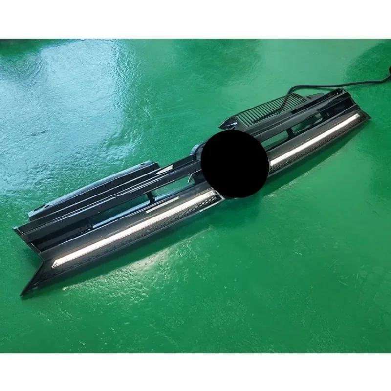 26style Radiator Grille with Dynamic Lamp for Volkswagen Golf 6 R20 Modified LED Front Center Car Light Mesh Grille