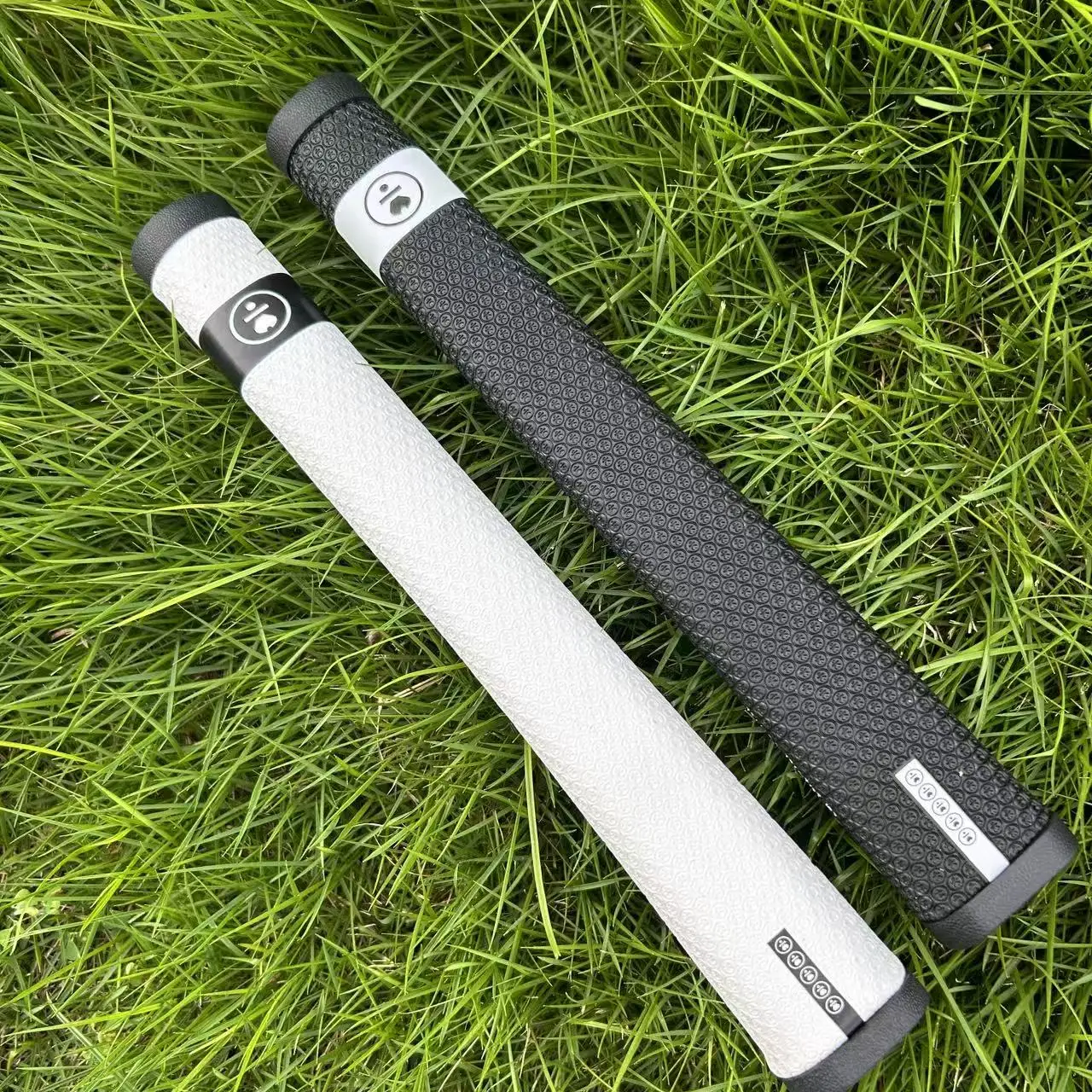 قبضة مضرب الجولف LAB عالية الكثافة من البولي يوريثان، طبقة ممتصة للصدمات، أنماط متسامحة ومضادة للانزلاق