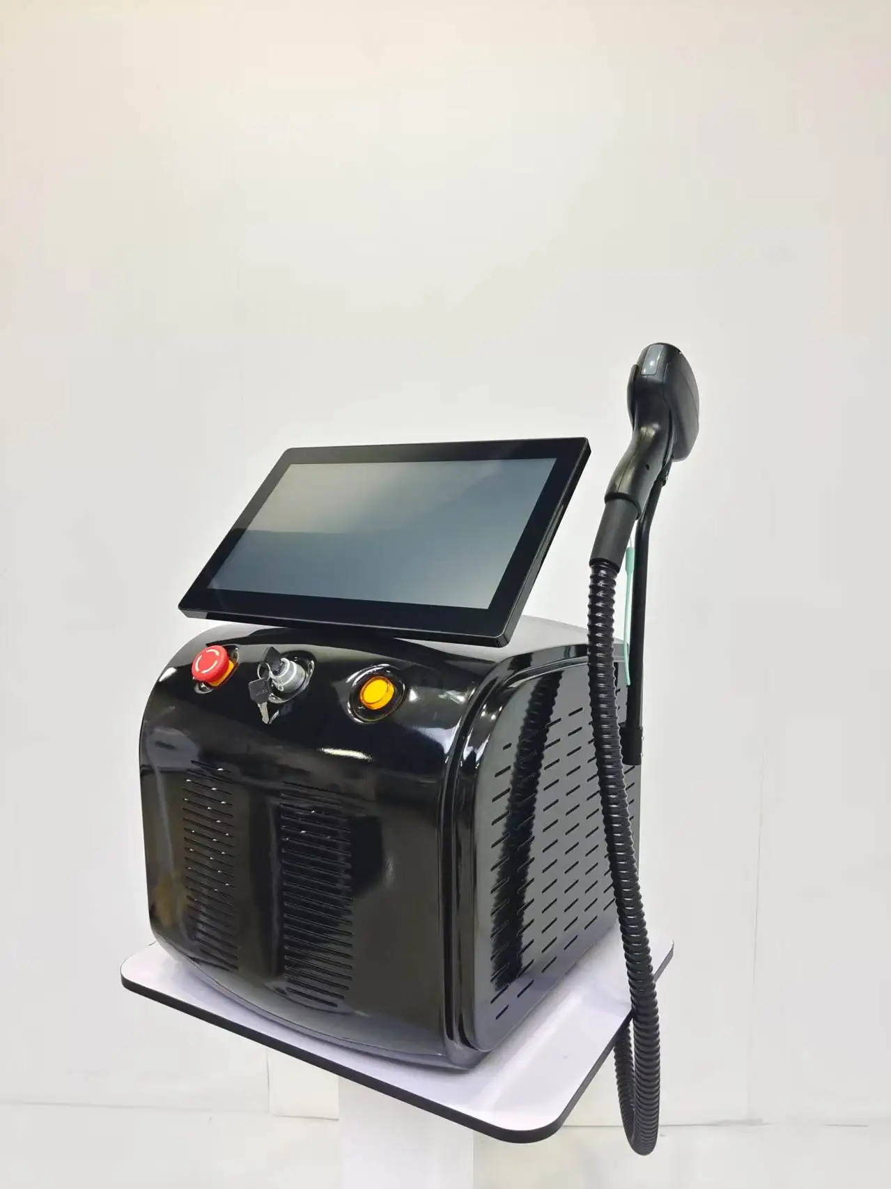 2026 التكنولوجيا الجديدة FAC Collimator 808nm ديود آلة إزالة الشعر بالليزر 4 أطوال موجية دائمة غير مؤلم العناية بالجسم إزالة الشعر