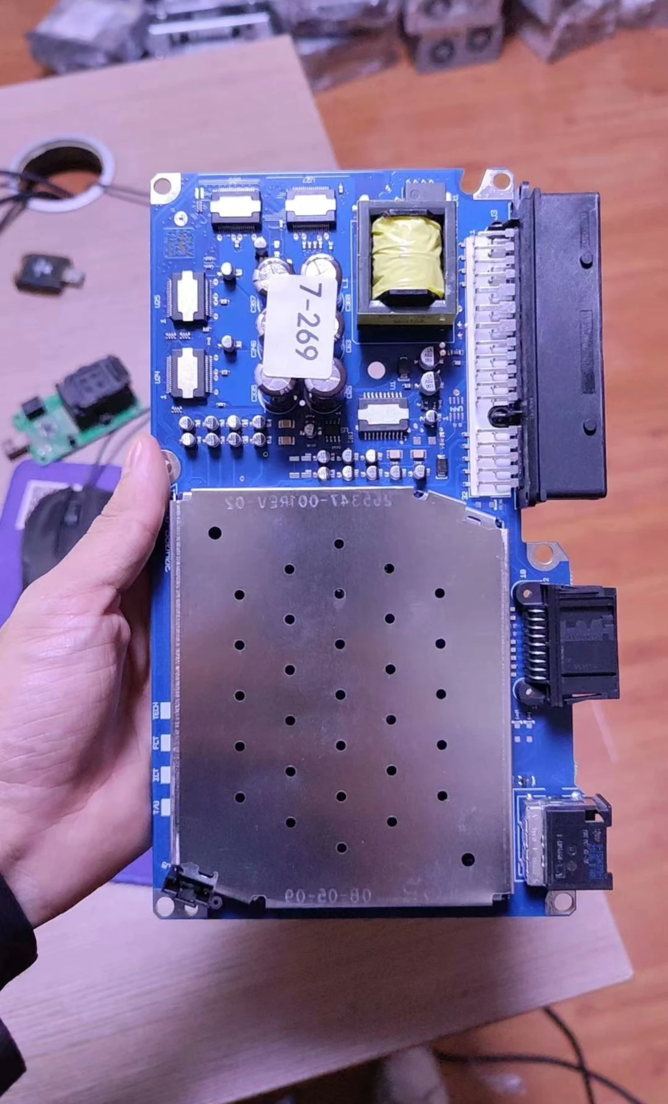 

2G Booster 4L0035223D Основная плата усилителя подходит для AUDI Q7 07-09 Автозапчасти Чипы