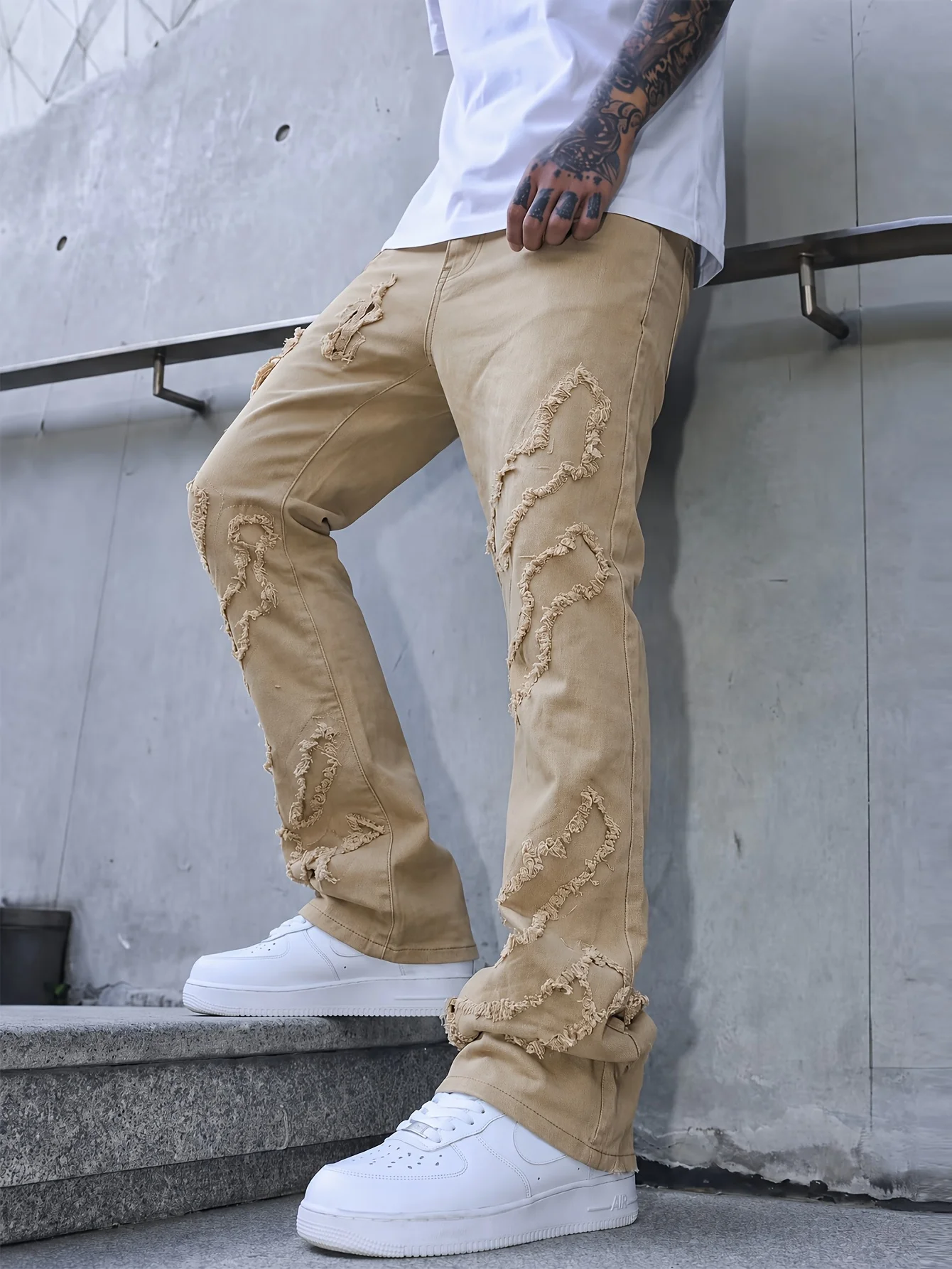 High Stretch Men Frayed Patch Flare Denim Jeans Vintage Fringe Distressed Micro Flare Trousers Hip Hop Streetwear Casual Pants