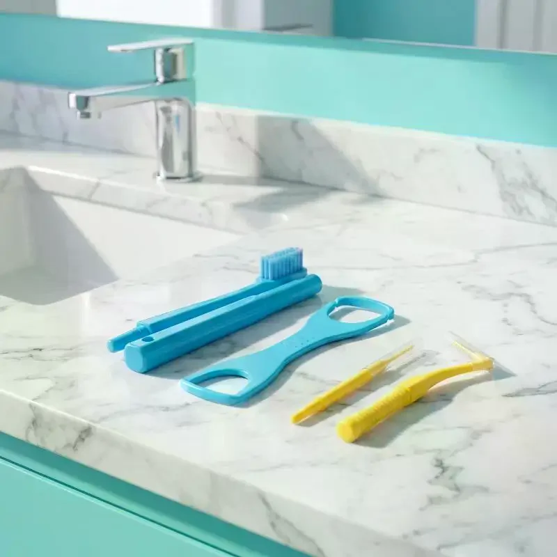 

Наборы для ухода за зубами: портативные дорожные наборы для гигиены полости рта, съемная зубная щетка, межзубная щетка, скребок для языка, футляр для хранения