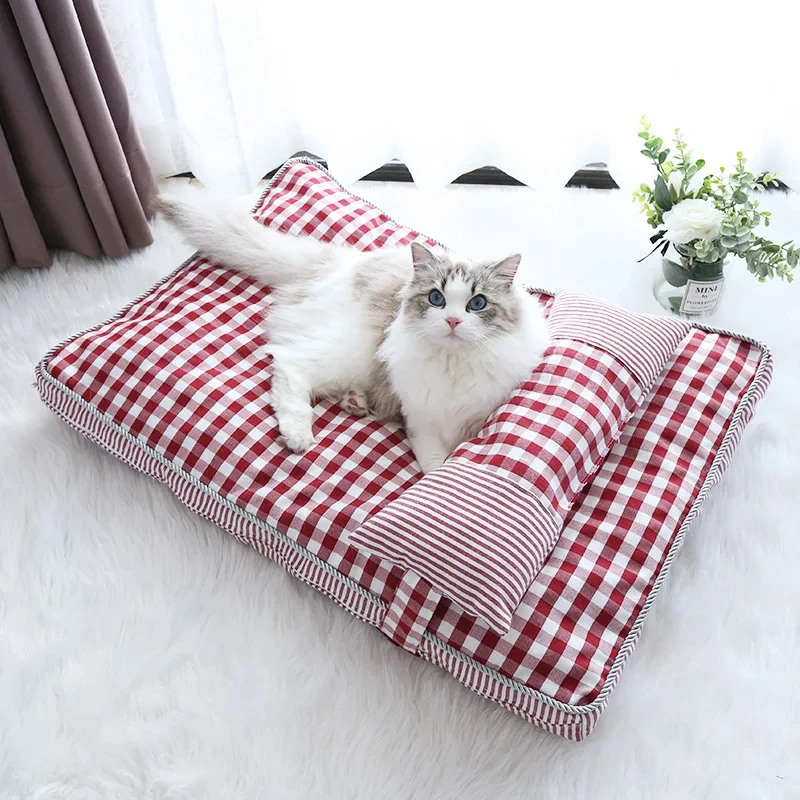 Pet Cat Bed Cushion Soft Lounger Pet Bed House for Dogs Cats Cozy Sleeping Sofa Warm Puppy Kennel Mat Dog Mattress Pet Supplies