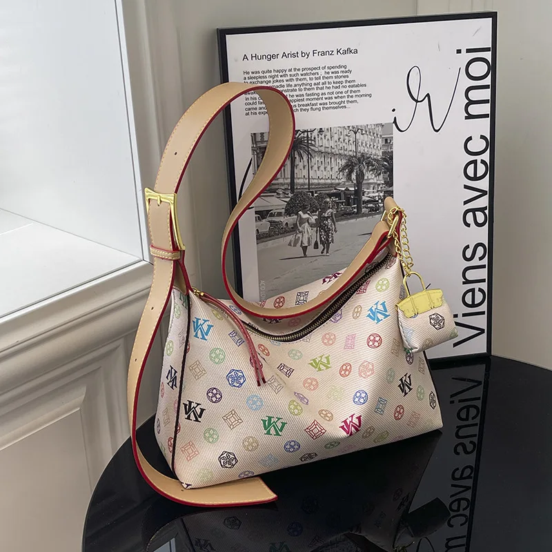 Premium sense bag Women's tricolor temperament Commuter bag temperament Large capacity tote bag One shoulder messenger bag