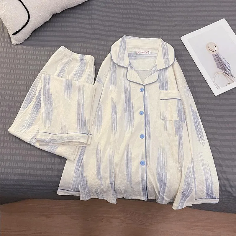 Sweet Ms. Korean Version of The Colorful Polka Dots Cute Bubble Wrinkled Pajamas Home Wear Female Long-sleeved Pants Girl Suit