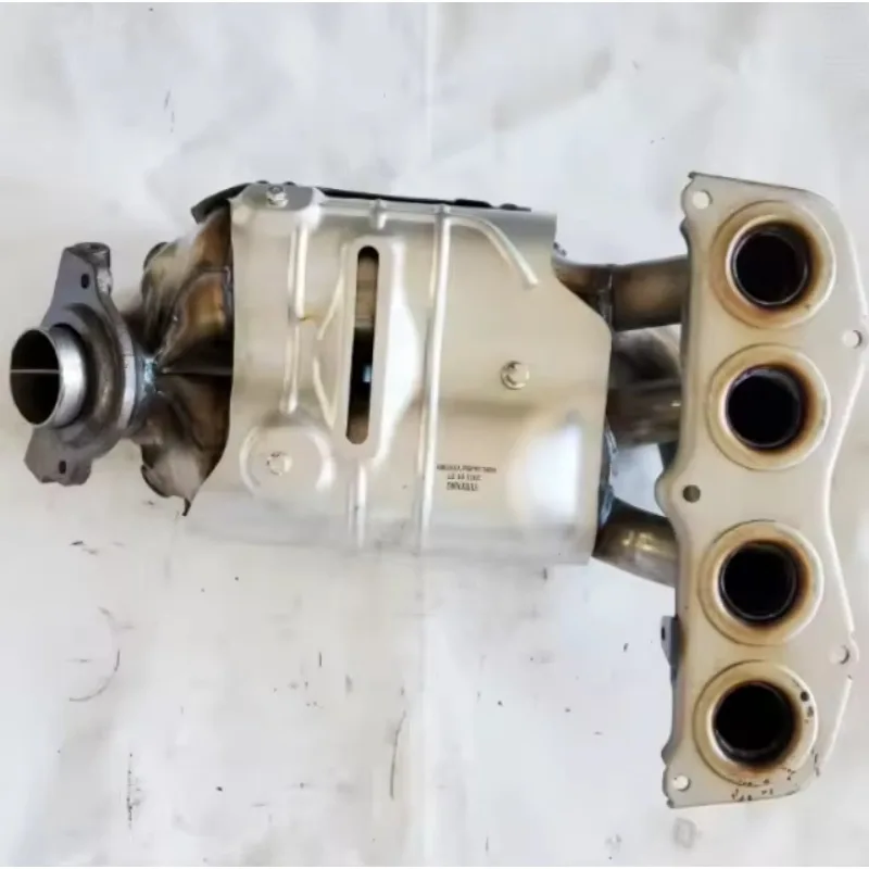 Hot Sale Auto Parts Euro4 Euro5 Car Exhaust Manifold Catalytic Converter For Toyota RAV4 Previa 2002ATV&UTV