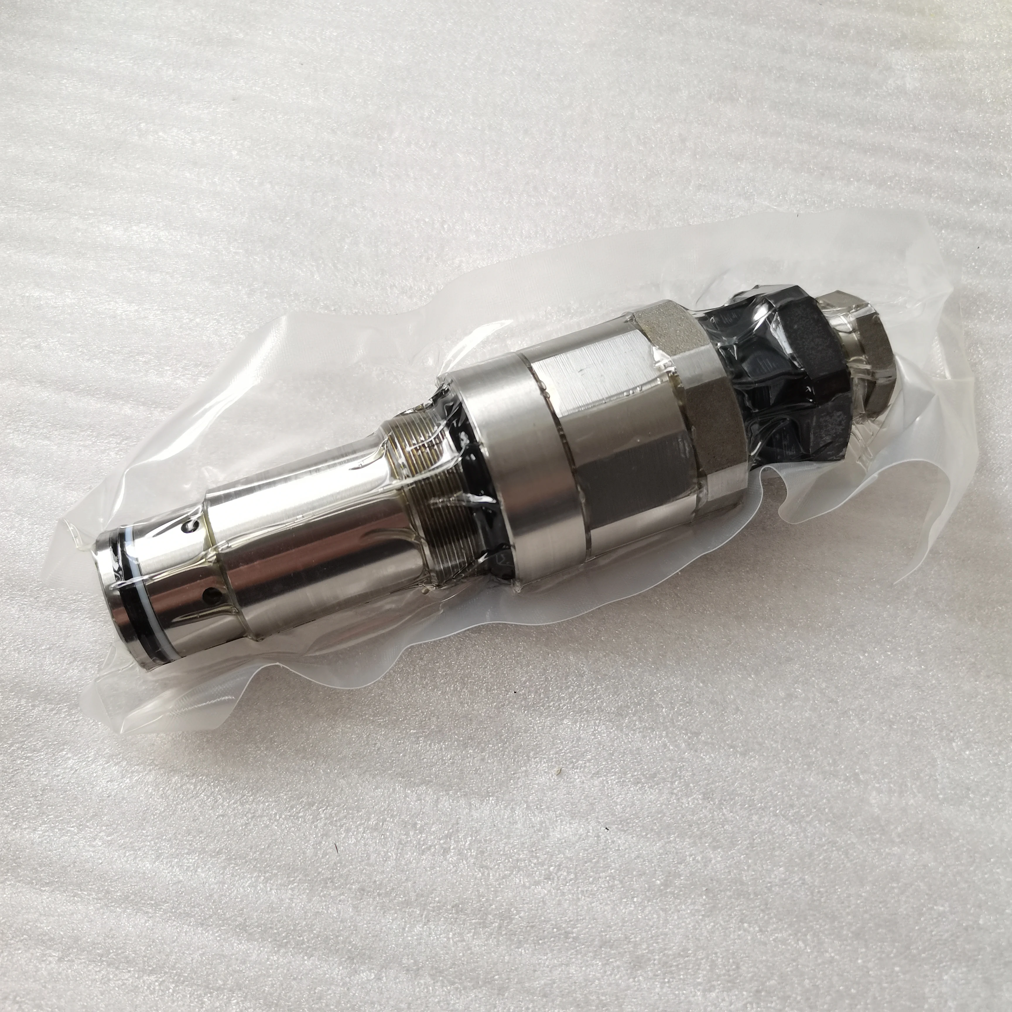 

14577746 14577745 Main Relief Valve Hydraulic Control Valve for EC360B EC330B EC380