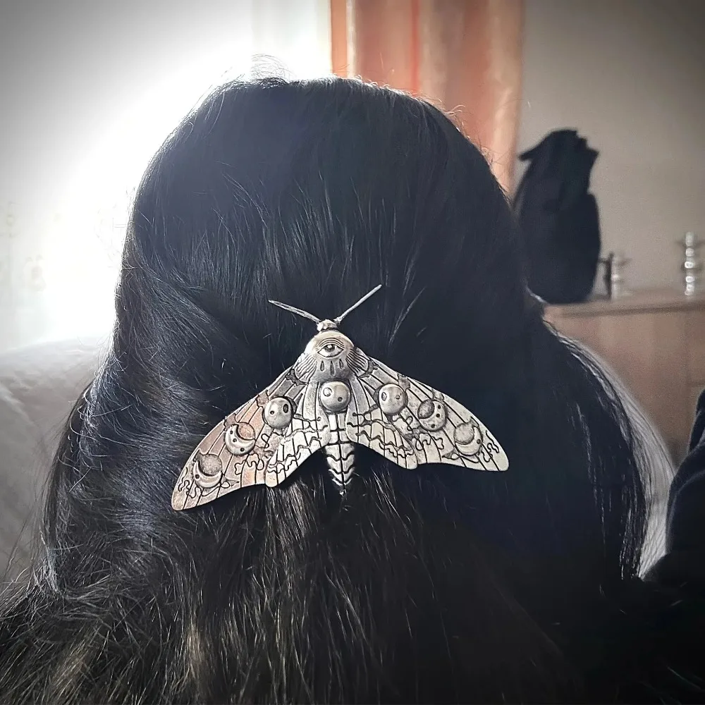 Moth Decor Hair Clip Vintage Gothic Hair Pin Hair Accessories For Halloween Party Decoration