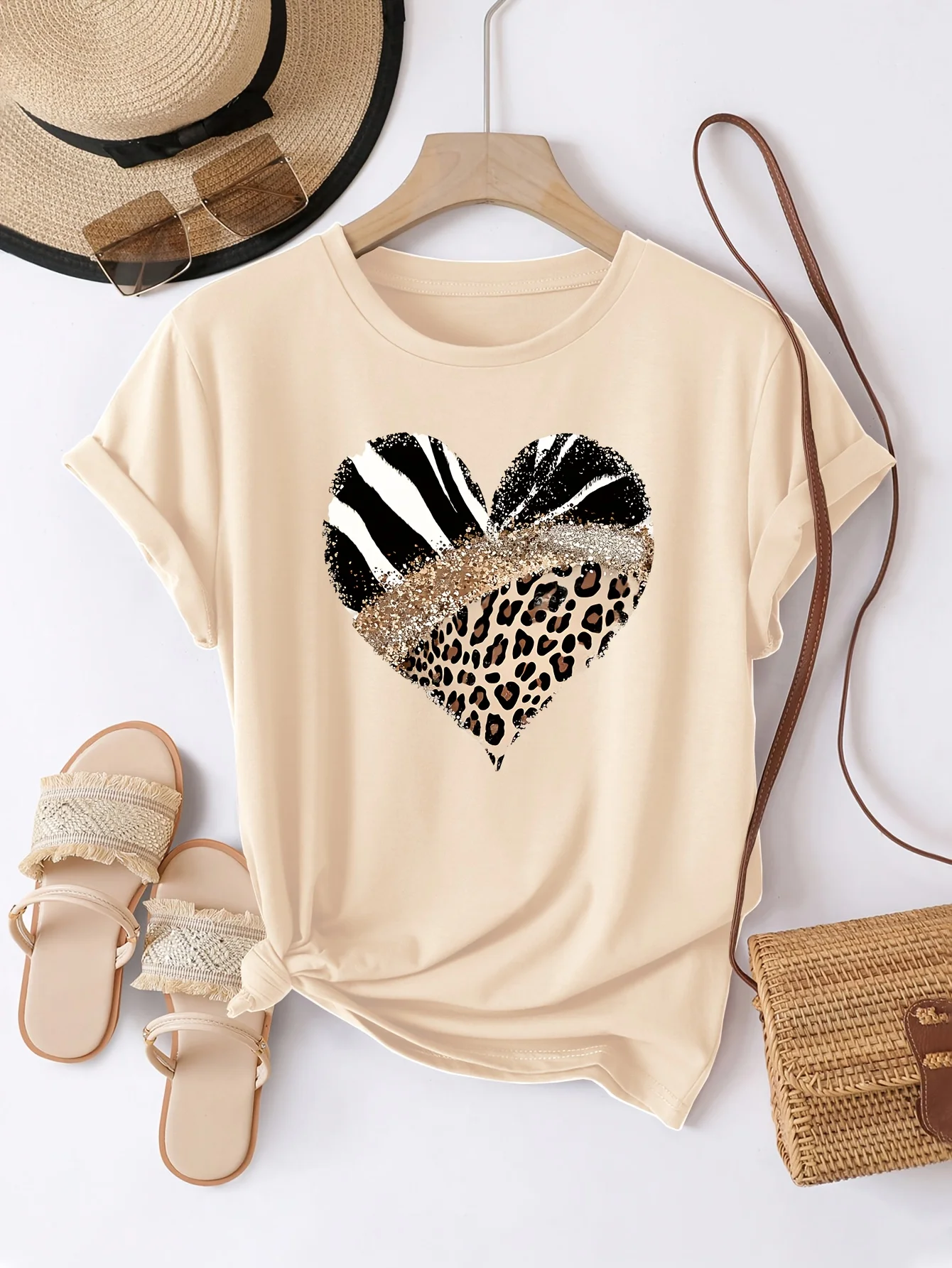 المرأة عارضة قصيرة الأكمام مع طباعة الفهد زيبرا شريط القلب تصميم بريق لهجة عارضة أعلى المتناثرة قصيرة الأكمام عارضة