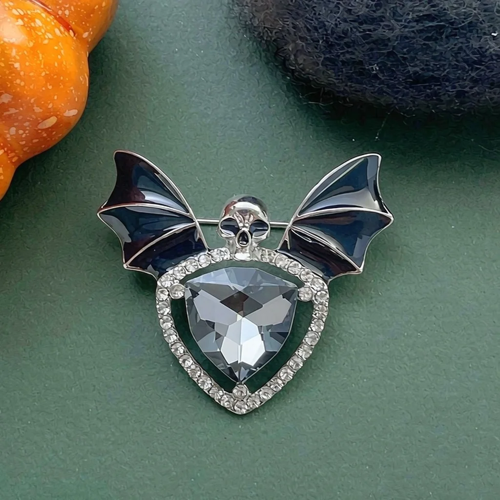 Trend 26 Brooch Shoe Badge Best Matching Accessory Unique European Retro Style Anti-Exposure Brooch Collar Pin Commuting Personalized Outfit Clothing Embellishment Versatile Metal Buckle Business Banquet Brooch Ins High-End Stylish Brooch Simple Elegant Concealed Button Anti-Exposure Accessory