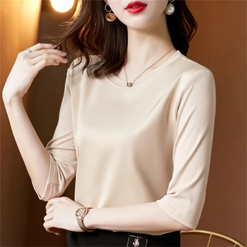 

Three-quarter Sleeve T-shirt Women Blouse Satin Base Tshirt Modal Round Neck Women Clothing Tshirts Spring Autumn Women Tees