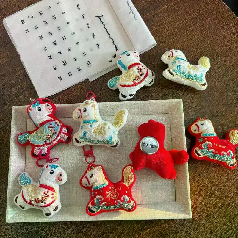 

Cute Cartoon Plush Pony Pendant Keychain Kawaii Plush Horse Brooch Backpack Decoration Pendant Accessories New Year Gift