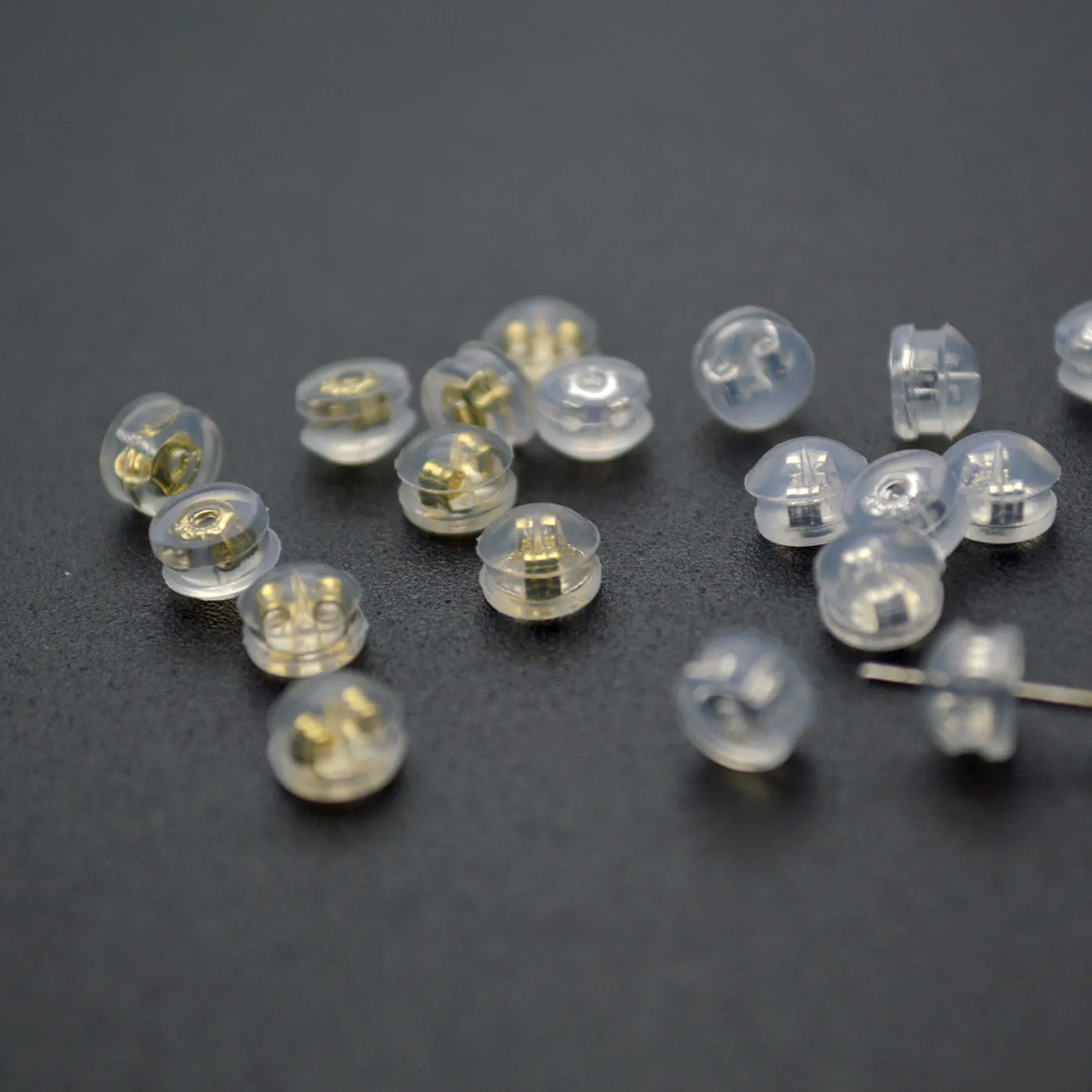 Wholesale High Quality Metal Inside Rubber Plastic Earring Back Ear Stud Earplug Jewelry Findings Part