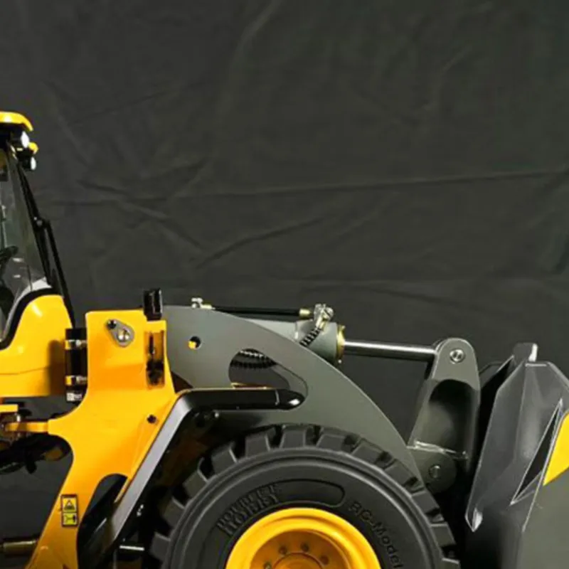 

Радиоуправляемый гидравлический погрузчик DoubleE RC 1/14 L260H Double Eagle, строительная техника с дистанционным управлением, звуком, светом и блокировкой дифференциала