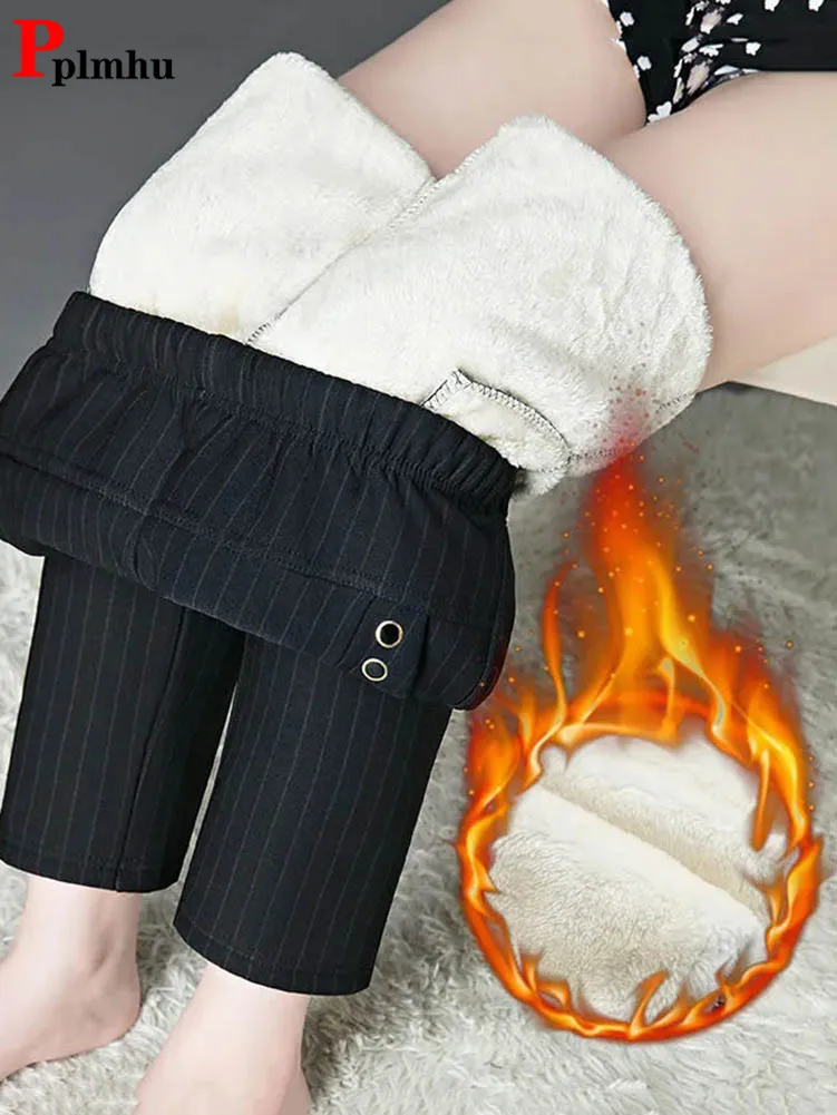Maminy zimowe grube proste spodnie w paski eleganckie oraz aksamitne pantalony ciepłe, wysokiej talii biurowy garnitur damski spodnie Oversize 5xl