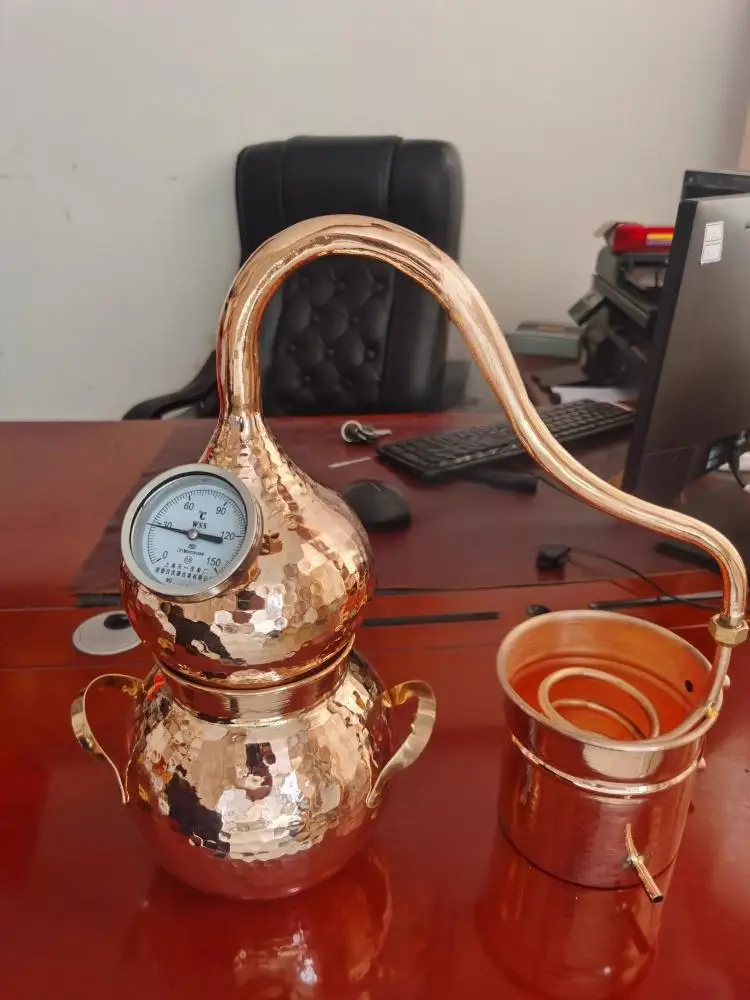 2 Liter Alembic Whiskey,Copper Home Mini Steam Distiller for Hydrosol, Brandy, Traditional Gin & Alcohol Purification