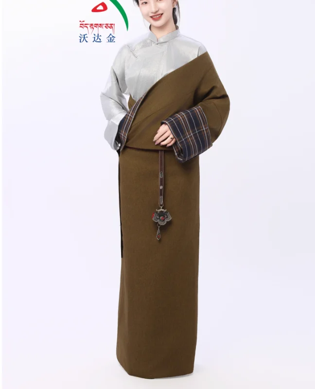 Chinese Tibetan Anduo Double Layer Xizang Clothing Tibetan Robe in Autumn and Winter