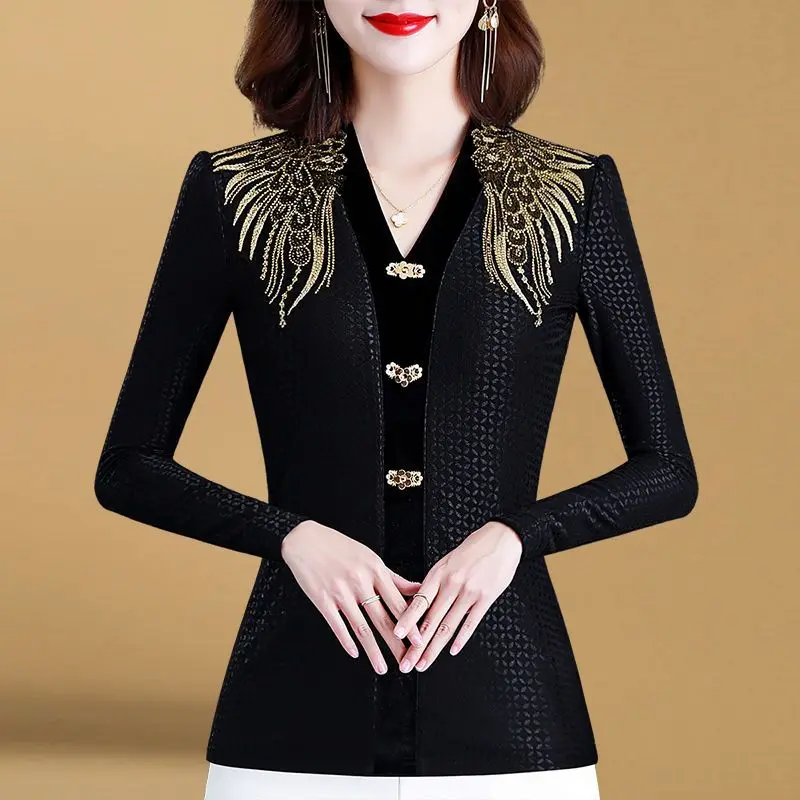 2022 Autumn Winter Women\'s Clothing Long Sleeve Tops Fleece V-Neck Diamonds Button Slim Printed Korean T-shirt Fashion Elegant