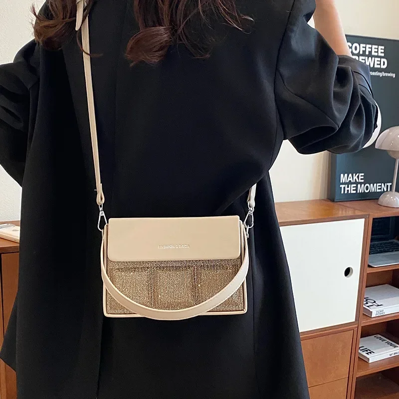 

Women's 2025 Retro Light Luxury Shoulder Bag - Popular Niche Simple High-End Classic Fashion Handbag