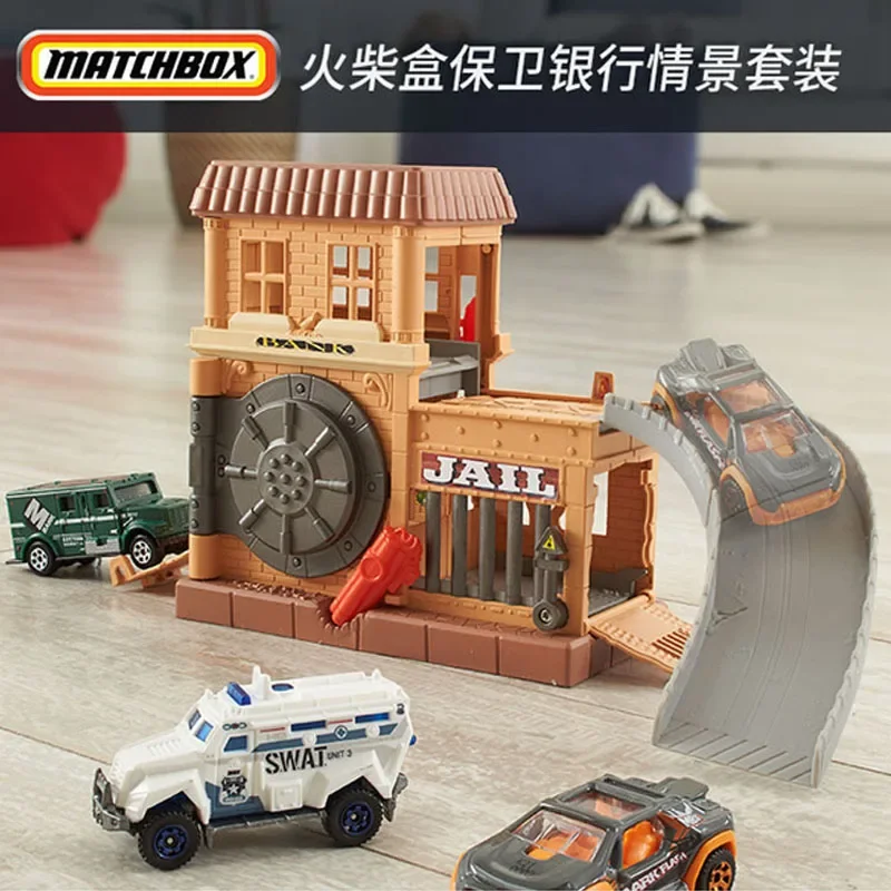 Original Mattel Matchbox Car Toy 1/64 Diecast MBX Rescue Bank Robbery Playset with 4 Vehicle Model Toys for Boys Birthday Gift