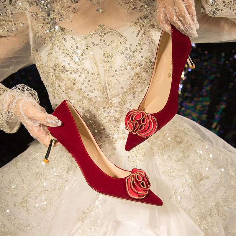 

6cm-8cm Women's Pumps and Heels Fad Flower Decoration Pointed Rhinestone Women's Shoes Red Pearl Wedding High Heels for Women