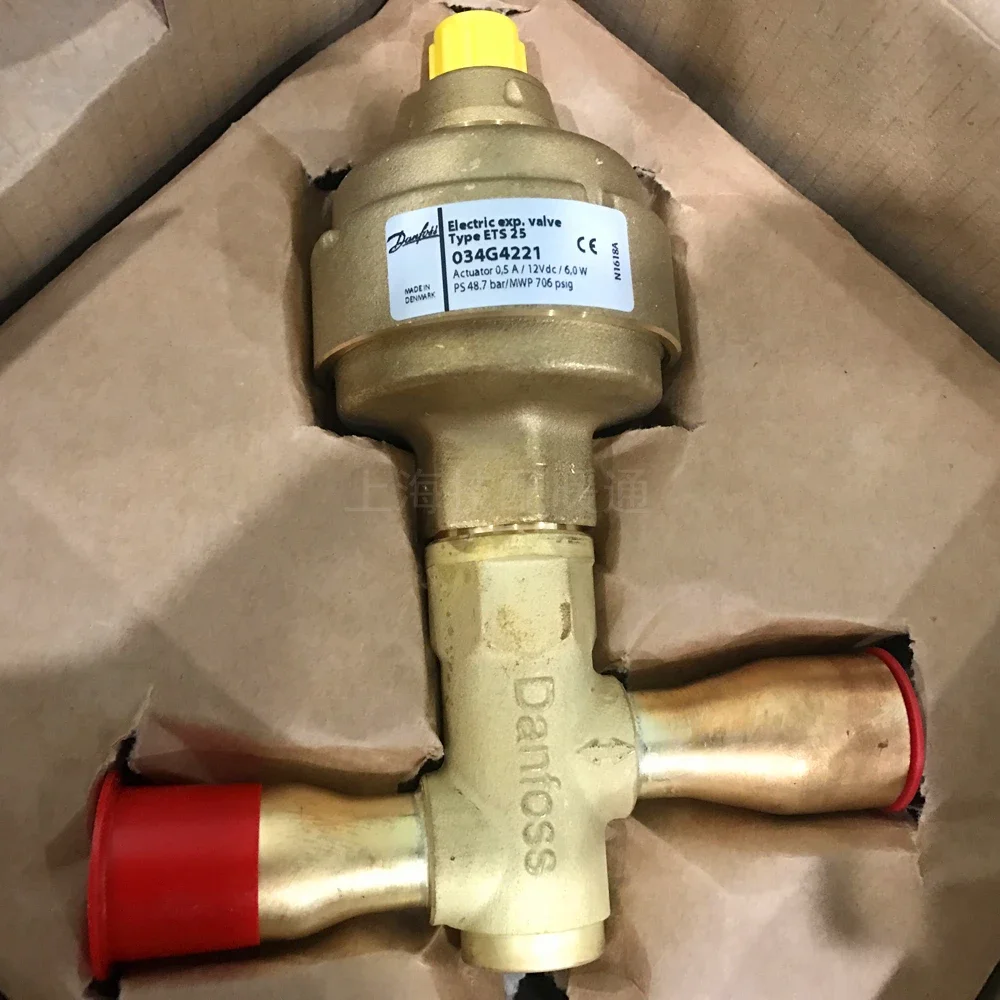 

Электронный расширительный клапан блока 30RBRQ 00PPG 000479400 /034G1721/034G4221