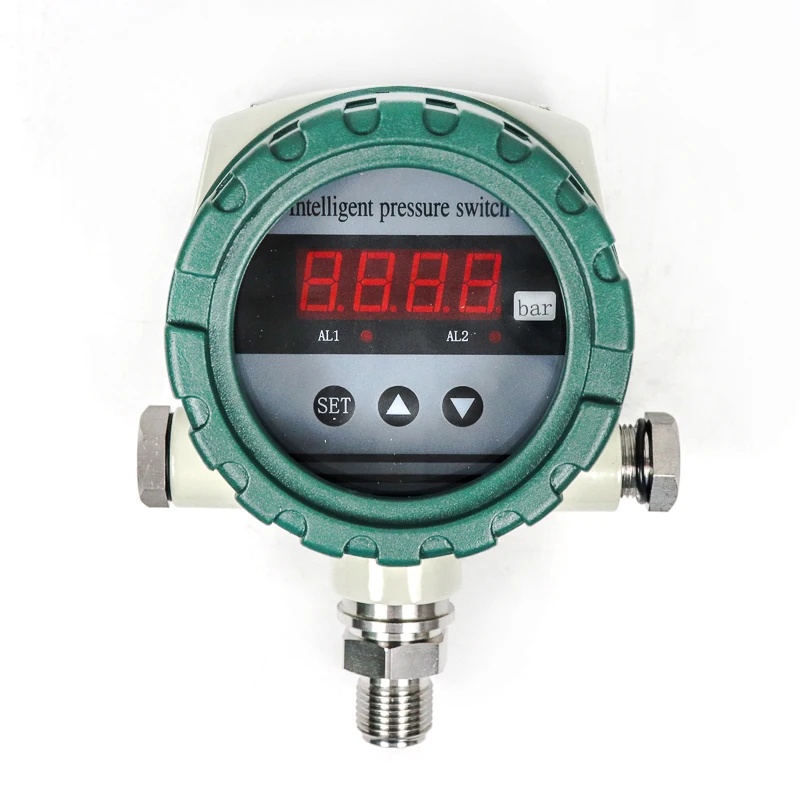 High Low Alarm LCD Display IP67 Atex Adjustable 2000Psi Intelligent Explosion Proof Pressure Switch Controller For Fuel Oil