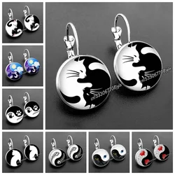 Glass black and white two cat stud earrings ladies fashion glass cabochon earrings, new earrings jewelry jewelry