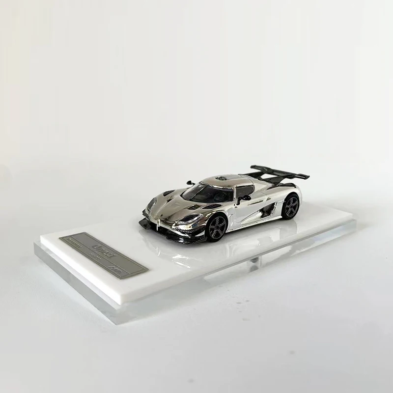 HKM 1:64 Model Car Koeni Agera Alloy Die-Cast Sport Vehicle -Chrome Silver