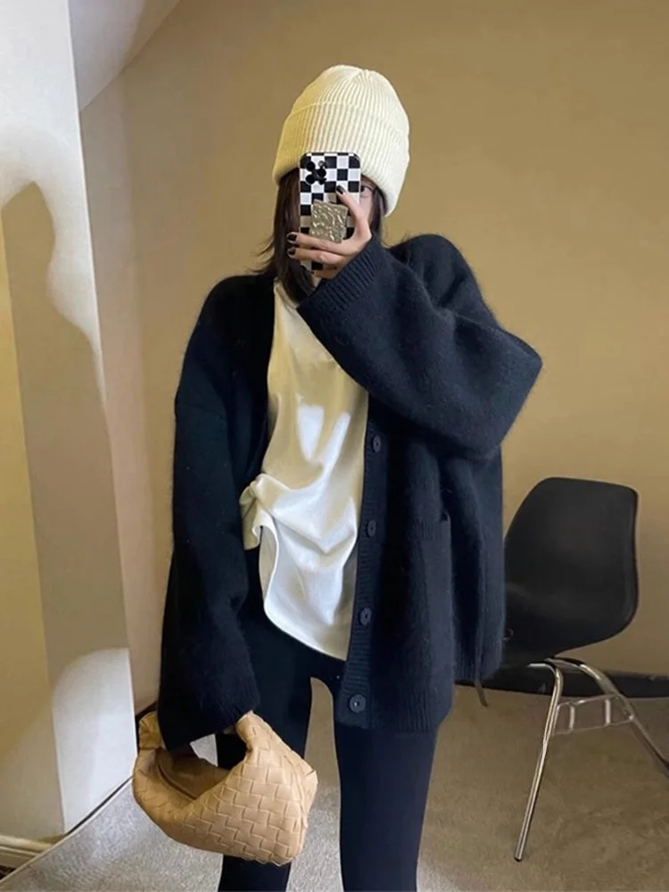 

Вязаный кардиган Bla для женщин, весна 2026, новинка, свободный крой, в стиле lazy chic, премиум-класс, топ с эффектом высокого качества, прямой крой, L...