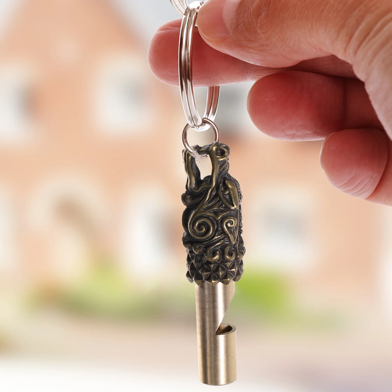 كيرين الحيوان رئيس النحاس صافرة المحمولة الطوارئ بقاء التخييم التدريب في الهواء الطلق بصوت عال صافرة المفاتيح المشي لمسافات طويلة العرض